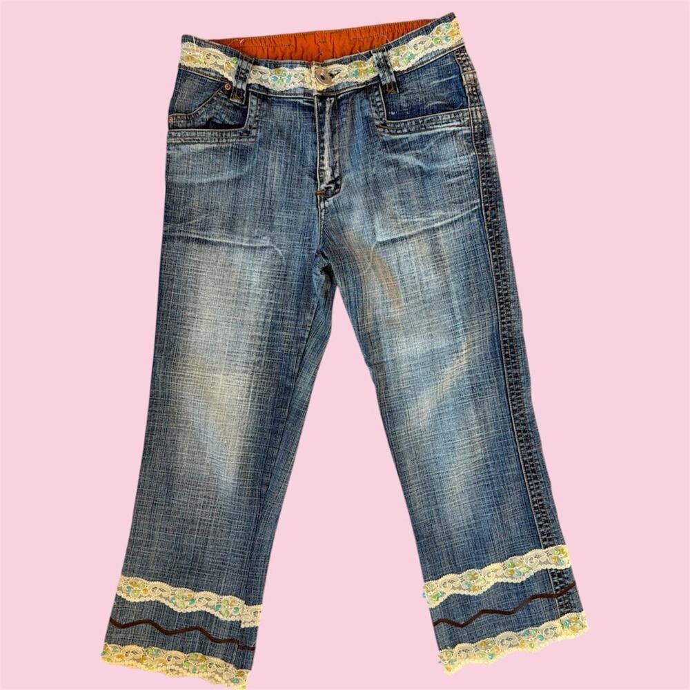 Jus D'Orange Paris Capri Jeans with lace trim and embellished details